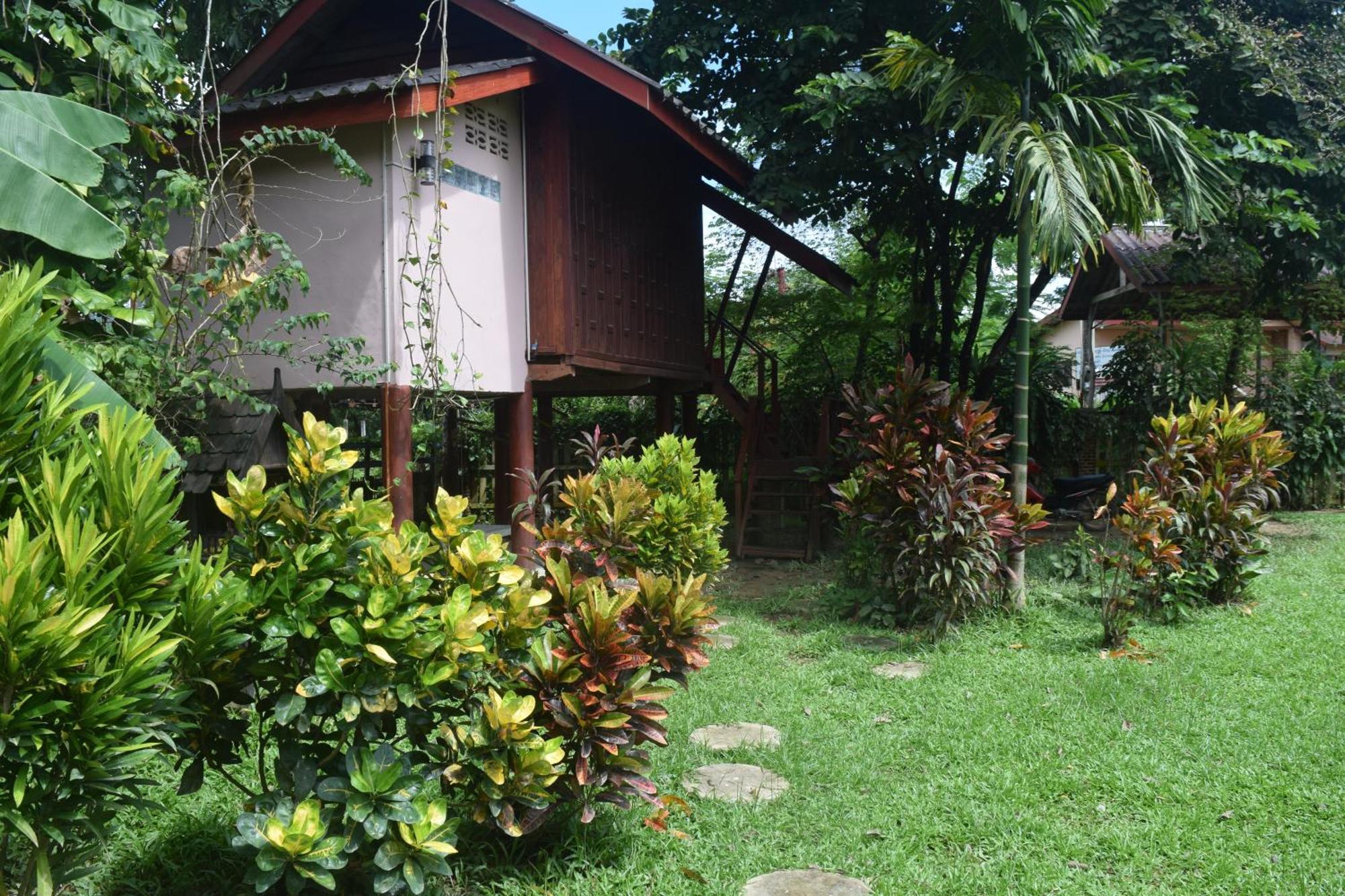 Namsong Bridge Bungalows 万荣 外观 照片